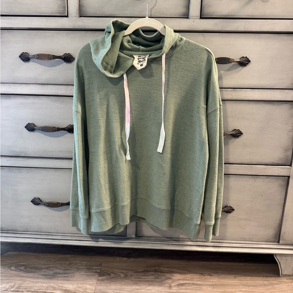 Jadelynn Brooke Sweaters - Green Hooded Sweatshirt with Ombré Drawstrings